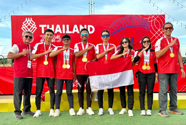 kontingen paralayang indonesia
